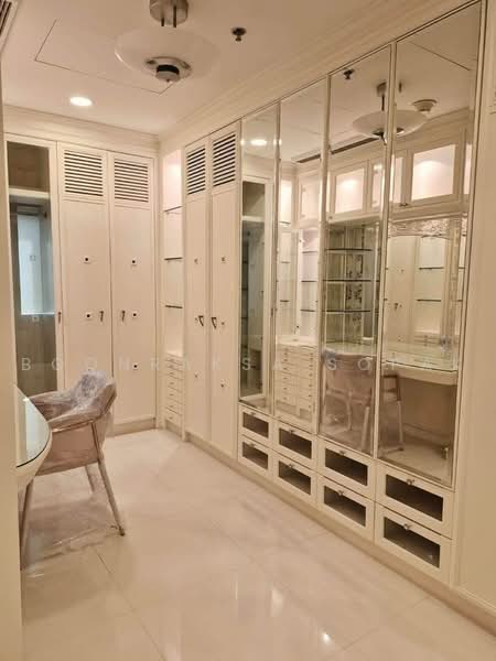 Lumpini Park View, Bangkok, Rama 4, Thung Maha Mek, Sathon, Bangkok, 3 Bedrooms, 276 sqm, Condo For Rent, by Boonraksa Sopak, 500482740 - DDproperty.com