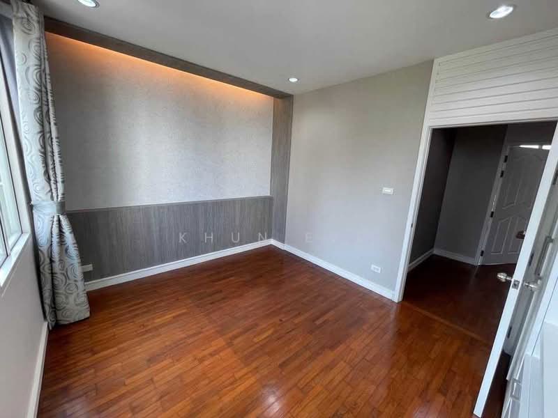 Baan Klang Krung Thonglor : บ้านกลางกรุงทองหล่อ, กรุงเทพ, 55 ซอยสุขุมวิท 55, คลองตันเหนือ, วัฒนา, กรุงเทพ, 450 ตร.ม., ทาวน์เฮ้าส์ ให้เช่า, โดย Khun EVE, 500482759 - DDproperty.com