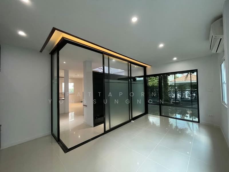 บ้าน 3-ห้องนอน, กรุงเทพ, ลาดพร้าว, กรุงเทพ, 180 ตร.ม., บ้านเดี่ยว ขาย, โดย Pattaporn Yongsungnone, 500482764 - DDproperty.com