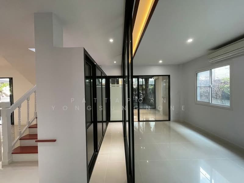 3-BR House, Bangkok, Lat Phrao, Bangkok, 3 Bedrooms, 180 sqm, Single Detached House For Sale, by Pattaporn Yongsungnone, 500482764 - DDproperty.com