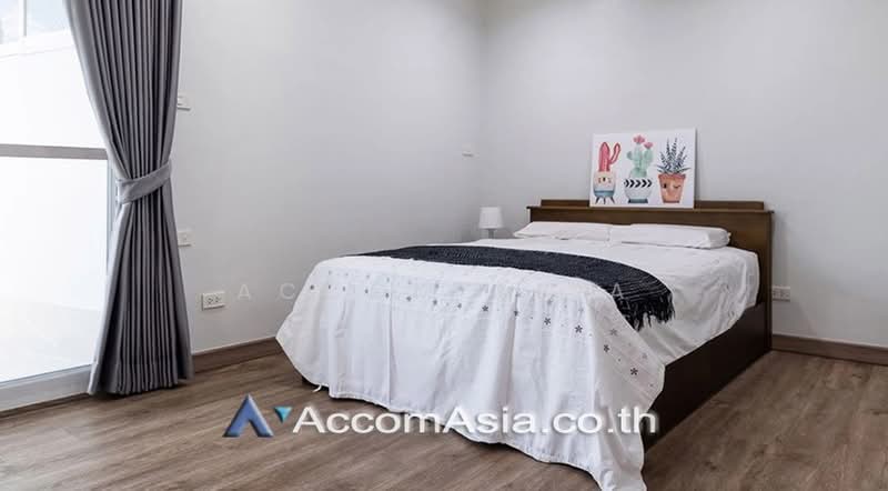 Fifty Fifth Tower, Bangkok, 84 Soi Sukhumvit 55, Sukhumvit Road, Khlong Tan Nua, Watthana, Bangkok, 3 Bedrooms, 223 sqm, Condo For Rent, by Accom Asia, 500482803 - DDproperty.com