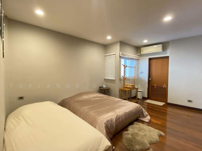ให้เช่า บ้าน Luxry ทองหล่อ 3 ชั้น (พร้อมสวนสไตล์ Zen) 112 ตร.ว. 420 ตร.ม. 5 ห้องนอน 5 ห้องน้ำ, กรุงเทพ, ทองหล่อ, คลองตันเหนือ, วัฒนา, กรุงเทพ, 420 ตร.ม., บ้านเดี่ยว ให้เช่า, โดย TopLands of Thailand, 500482823 - DDproperty.com