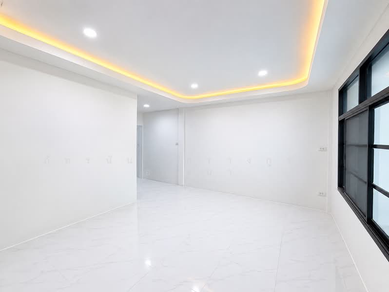 Baan Yu Charoen, Pathum Thani, Bang Yitho, Thanyaburi, Pathum Thani, 3 Bedrooms, 119 sqm, Townhouse For Sale, by ภัทรนัน อิศรางกูร ณ อยุธยา, 500482824 - DDproperty.com
