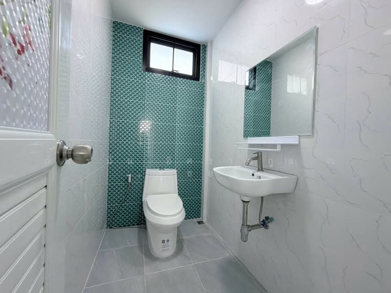 Baan Yu Charoen, Pathum Thani, Bang Yitho, Thanyaburi, Pathum Thani, 3 Bedrooms, 119 sqm, Townhouse For Sale, by ภัทรนัน อิศรางกูร ณ อยุธยา, 500482824 - DDproperty.com