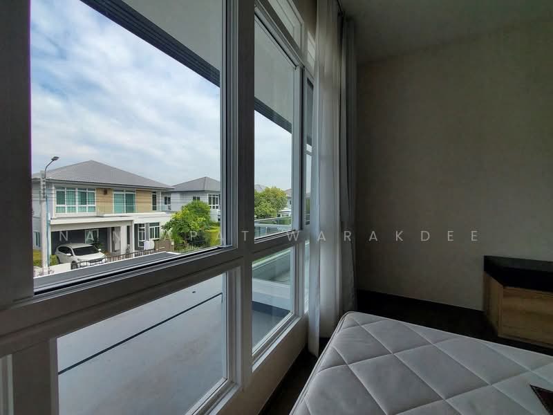 Mantana 2 Motorway - New Krungthepkreetha, Bangkok, Manthana 2 Motorway-New Krungthep Kreetha Intersection, Phatthanakan Road 4, Khlong Song Ton Nun, Lat Krabang, Bangkok, 4 Bedrooms, 185 sqm, Single Detached House For Sale, by Nantapat Warakdee, 500482847 - DDproperty.com