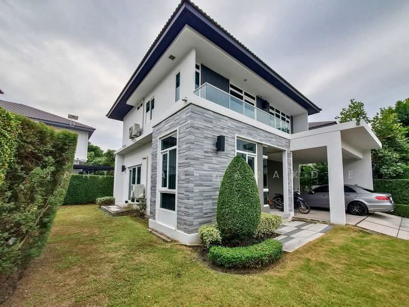 Mantana 2 Motorway - New Krungthepkreetha, Bangkok, Manthana 2 Motorway-New Krungthep Kreetha Intersection, Phatthanakan Road 4, Khlong Song Ton Nun, Lat Krabang, Bangkok, 4 Bedrooms, 185 sqm, Single Detached House For Sale, by Nantapat Warakdee, 500482847 - DDproperty.com