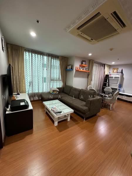Sukhumvit Living Town (สุขุมวิท ลิฟวิ่ง ทาวน์), กรุงเทพ, 299 ถนนสุขุมวิท 21, คลองเตยเหนือ, วัฒนา, กรุงเทพ, 61 ตร.ม., คอนโด ขาย, โดย Nicha Na Lampang, 500482855 - DDproperty.com