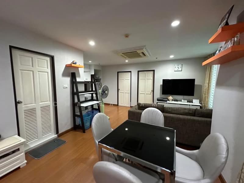 Sukhumvit Living Town (สุขุมวิท ลิฟวิ่ง ทาวน์), กรุงเทพ, 299 ถนนสุขุมวิท 21, คลองเตยเหนือ, วัฒนา, กรุงเทพ, 61 ตร.ม., คอนโด ขาย, โดย Nicha Na Lampang, 500482855 - DDproperty.com