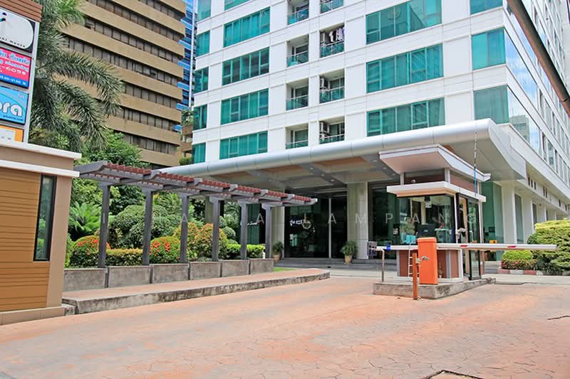 Sukhumvit Living Town, Bangkok, 299 Sukhumvit 21 Road, Khlongtoei Nua, Watthana, Bangkok, 2 Bedrooms, 61 sqm, Condo For Sale, by Nicha Na Lampang, 500482855 - DDproperty.com