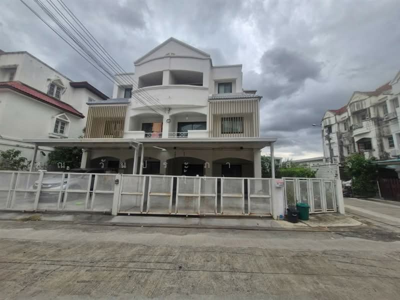 บ้านสวนกลางเมือง5 ซอยพิบูลย์สงคราม22, Nonthaburi, ถนนกรุงเทพ-นนทบุรี, Bang Khen, Muang Nonthaburi, Nonthaburi, 4 Bedrooms, 198 sqm, Semi-Detached House (Twin House) For Sale, by คุณ วันประภา จุสมใจ (กุ้ง), 500482868 - DDproperty.com