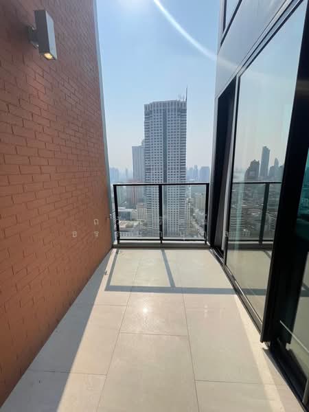 The Lofts Silom : เดอะ ลอฟท์ สีลม, กรุงเทพ, ถนนประมวญ, สีลม, บางรัก, กรุงเทพ, 107 ตร.ม., คอนโด ให้เช่า, โดย ถวัลรัตน์ ธรรมานุกูล, 500482872 - DDproperty.com