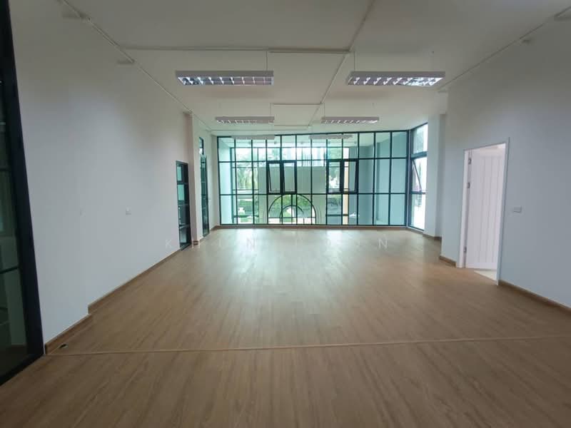 Large Office for Rent with Elevator | 10 Parking Spaces | Huamark (SPSSR354), Bangkok, Hua Mak, Bang Kapi, Bangkok, , 500 sqm, Office Space For Rent, by Khun Poon, 500482886 - DDproperty.com
