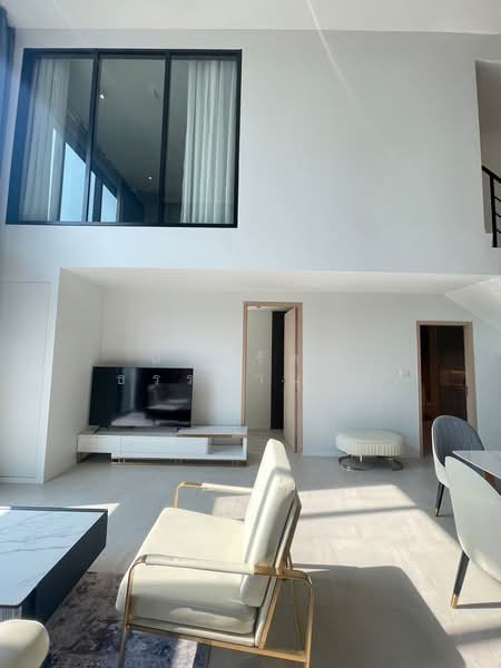 The Lofts Silom : เดอะ ลอฟท์ สีลม, กรุงเทพ, ถนนประมวญ, สีลม, บางรัก, กรุงเทพ, 107 ตร.ม., คอนโด ขาย, โดย ถวัลรัตน์ ธรรมานุกูล, 500482898 - DDproperty.com