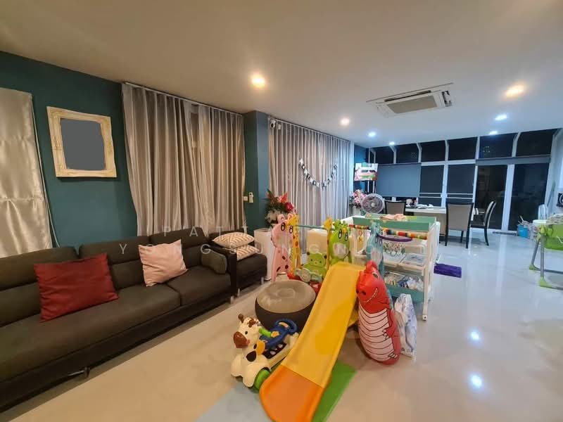 Areeya Como Ladkrabang-Suvarnabhumi, Bangkok, Khum Thong-Lam Toi Ting Road, Khum Thong, Lat Krabang, Bangkok, 4 Bedrooms, 280 sqm, Single Detached House For Sale, by Pattaporn Yongsungnone, 500482915 - DDproperty.com