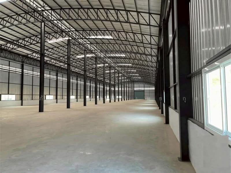ขาย/ให้เช่า โรงงานโกดังสร้างใหม่ พื้นที่10-1-36ไร่ ตรงข้ามนิคมอมตะบ้านบึง ชลบุรี (TW4-26826), Chon Buri (Pattaya), Nong I-run, Ban Bung, Chon Buri (Pattaya), , 3,000 sqm, Warehouse/Factory For Rent, by ณภัทร พรสิริเมธากุล, 500482917 - DDproperty.com