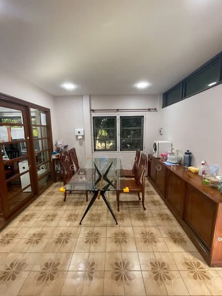 บ้าน 4-ห้องนอน, กรุงเทพ, ฉิมพลี, ตลิ่งชัน, กรุงเทพ, 258 ตร.ม., บ้านเดี่ยว ขาย, โดย Pattaporn Yongsungnone, 500482925 - DDproperty.com