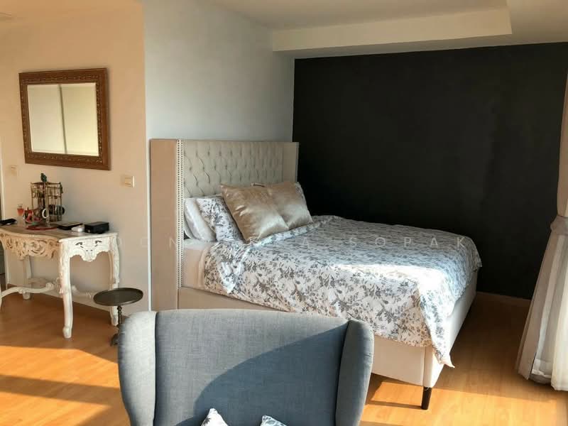 Nusasiri Grand, Bangkok, Soi Sukhumvit 42, Phra Kanong, Khlong Toei, Bangkok, 3 Bedrooms, 143 sqm, Condo For Rent, by Boonraksa Sopak, 500482927 - DDproperty.com