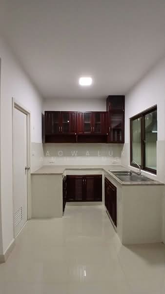 Pruksa Ville 73 Patthanakan, Bangkok, Soi Pattanakarn 38, Suan Luang, Bangkok, 3 Bedrooms, 120 sqm, Townhouse For Rent, by Saowaluk Anupong, 500482950 - DDproperty.com