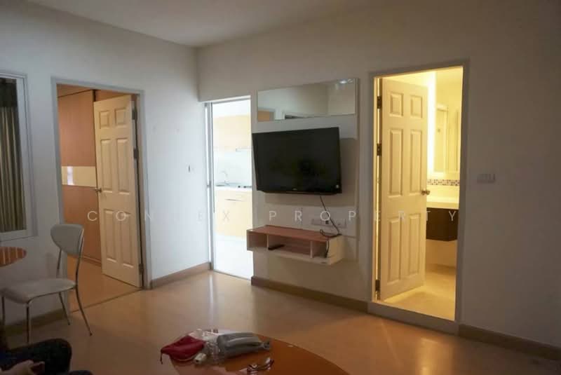 Life @ Ratchada-Huai Khwang, Bangkok, 189 Pracharatbamphen Road, Huai Khwang, Bangkok, 1 Bedroom, 41 sqm, Condo For Rent, by Connex Property, 500482964 - DDproperty.com