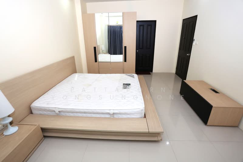 C Place Ladphrao18 condominium, Bangkok, Ladprao, Jom Phon, Chatuchak, Bangkok, 2 Bedrooms, 60 sqm, Condo For Sale, by Pattaporn Yongsungnone, 500482965 - DDproperty.com