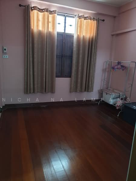 2-BR Townhouse, Bangkok, Maha Phrutharam, Bang Rak, Bangkok, 2 Bedrooms, 93 sqm, Townhouse For Sale, by Nicha Na Lampang, 500482988 - DDproperty.com