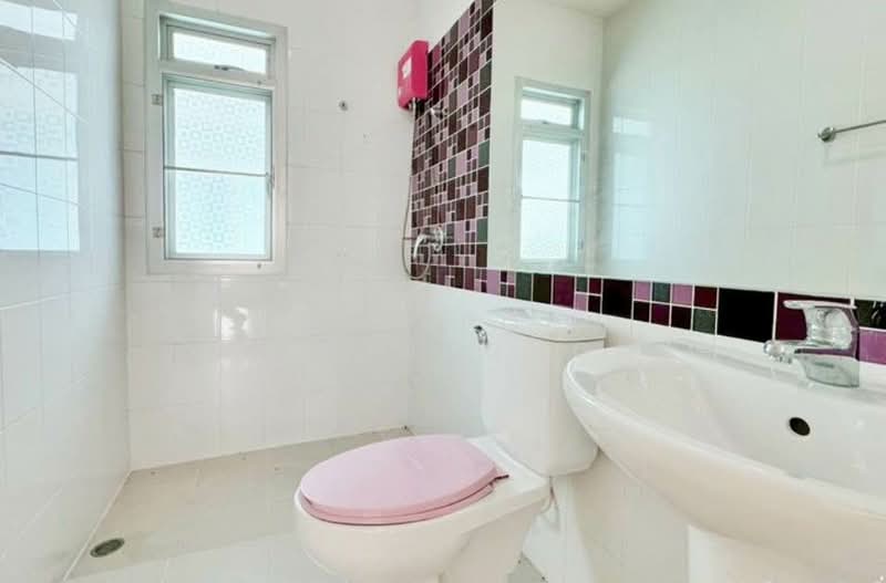 undefined, Bangkok, Bang Waek, Phasi Charoen, Bangkok, 3 Bedrooms, 210 sqm, Single Detached House For Sale, by Pattaporn Yongsungnone, 500483017 - DDproperty.com
