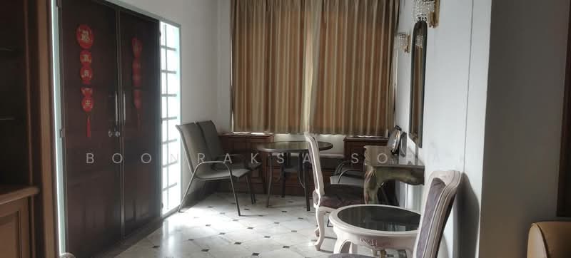 4-BR House, Bangkok, Khlong Tan Nua, Watthana, Bangkok, 4 Bedrooms, 640 sqm, Single Detached House For Rent, by Boonraksa Sopak, 500483019 - DDproperty.com