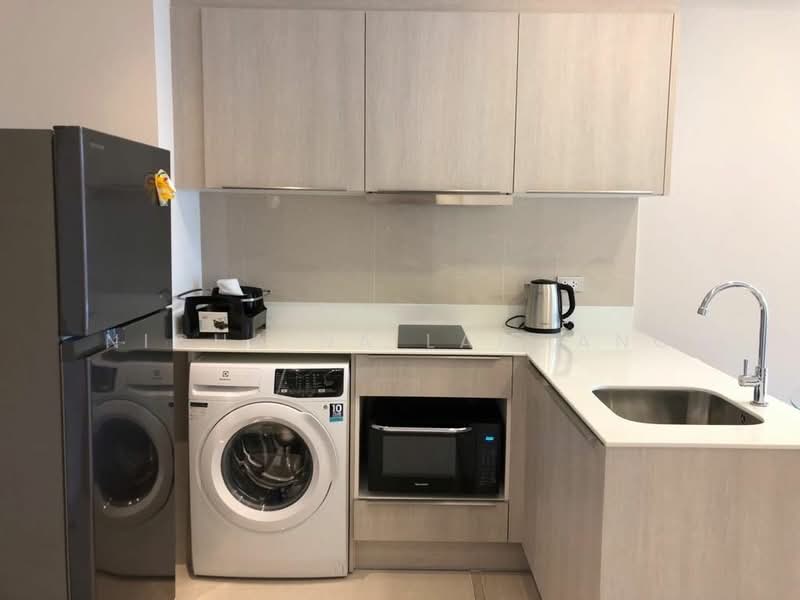 Vtara Sukhumvit 36, Bangkok, 118 Soi Saen Sabai, Phra Kanong, Khlong Toei, Bangkok, 2 Bedrooms, 65 sqm, Condo For Sale, by Nicha Na Lampang, 500483027 - DDproperty.com