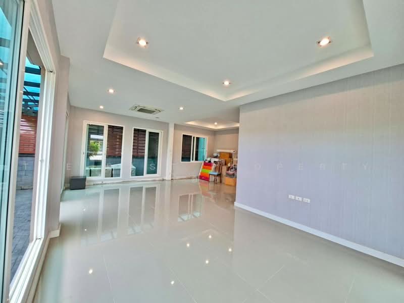 Grandio Petchkasem 81, Bangkok, Machareon Road, Nong Kang Plu, Nong Khaem, Bangkok, 3 Bedrooms, 193 sqm, Single Detached House For Sale, by The Best Property ไอซ์, 500483037 - DDproperty.com