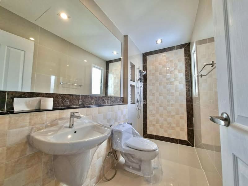 Grandio Petchkasem 81, Bangkok, Machareon Road, Nong Kang Plu, Nong Khaem, Bangkok, 3 Bedrooms, 193 sqm, Single Detached House For Sale, by The Best Property ไอซ์, 500483037 - DDproperty.com