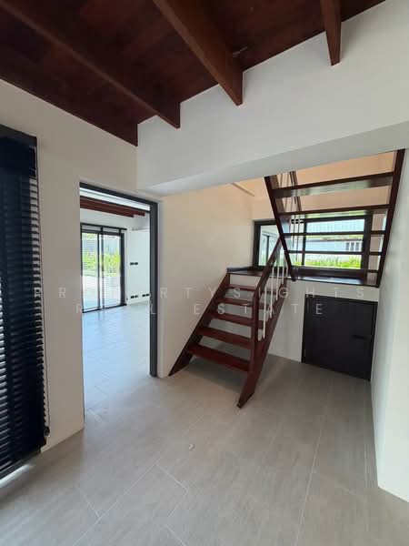 House BTS Phrakhanong 4 bed / 4 bath, Bangkok, Phra Kanong Nua, Watthana, Bangkok, 4 Bedrooms, 310 sqm, Single Detached House For Rent, by PROPERTYSIGHTS REAL ESTATE, 500483045 - DDproperty.com