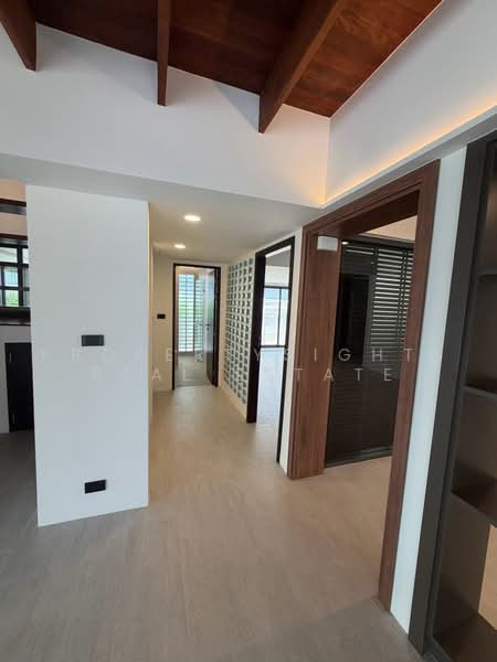 House BTS Phrakhanong 4 bed / 4 bath, Bangkok, Phra Kanong Nua, Watthana, Bangkok, 4 Bedrooms, 310 sqm, Single Detached House For Rent, by PROPERTYSIGHTS REAL ESTATE, 500483045 - DDproperty.com