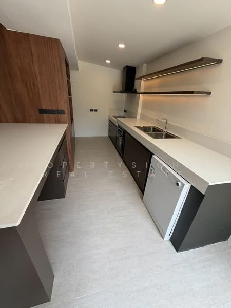 House BTS Phrakhanong 4 bed / 4 bath, กรุงเทพ, พระโขนงเหนือ, วัฒนา, กรุงเทพ, 310 ตร.ม., บ้านเดี่ยว ให้เช่า, โดย PROPERTYSIGHTS REAL ESTATE, 500483045 - DDproperty.com