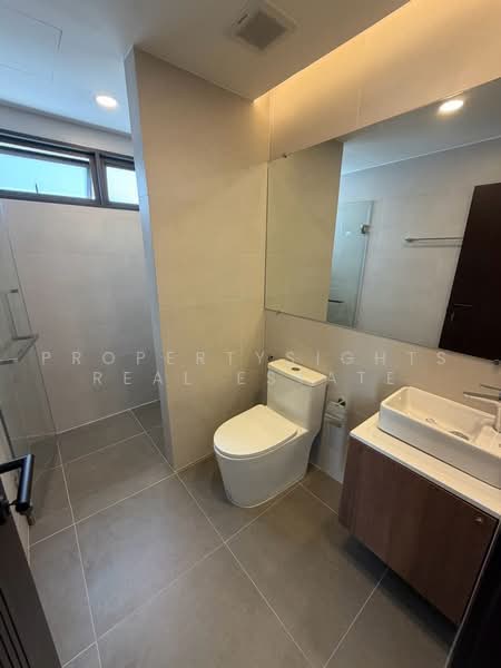 House BTS Phrakhanong 4 bed / 4 bath, Bangkok, Phra Kanong Nua, Watthana, Bangkok, 4 Bedrooms, 310 sqm, Single Detached House For Rent, by PROPERTYSIGHTS REAL ESTATE, 500483045 - DDproperty.com