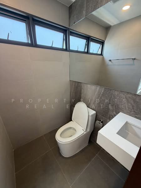 House BTS Phrakhanong 4 bed / 4 bath, กรุงเทพ, พระโขนงเหนือ, วัฒนา, กรุงเทพ, 310 ตร.ม., บ้านเดี่ยว ให้เช่า, โดย PROPERTYSIGHTS REAL ESTATE, 500483045 - DDproperty.com