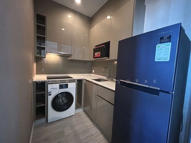 Whizdom Essence, Bangkok, 5 Piyabutr 1 Alley, Bang Chak, Phra Khanong, Bangkok, 2 Bedrooms, 55 sqm, Condo For Rent, by Boonraksa Sopak, 500483046 - DDproperty.com