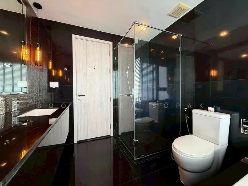 Rhythm Sukhumvit 36-38, Bangkok, 55 Soi Sukhumvit 36, Sukhumvit Road, Phra Kanong, Khlong Toei, Bangkok, 2 Bedrooms, 75 sqm, Condo For Rent, by Boonraksa Sopak, 500483053 - DDproperty.com