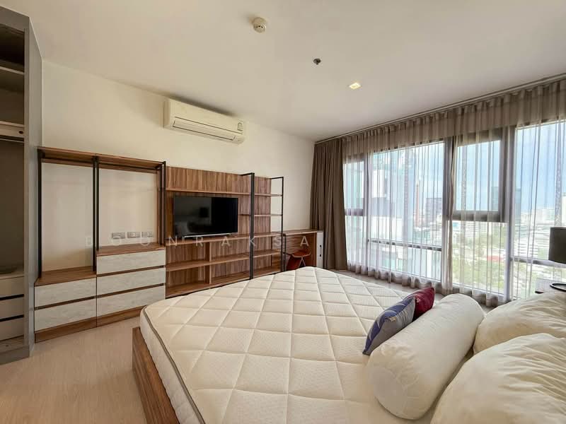 Rhythm Sukhumvit 36-38, Bangkok, 55 Soi Sukhumvit 36, Sukhumvit Road, Phra Kanong, Khlong Toei, Bangkok, 2 Bedrooms, 75 sqm, Condo For Rent, by Boonraksa Sopak, 500483053 - DDproperty.com