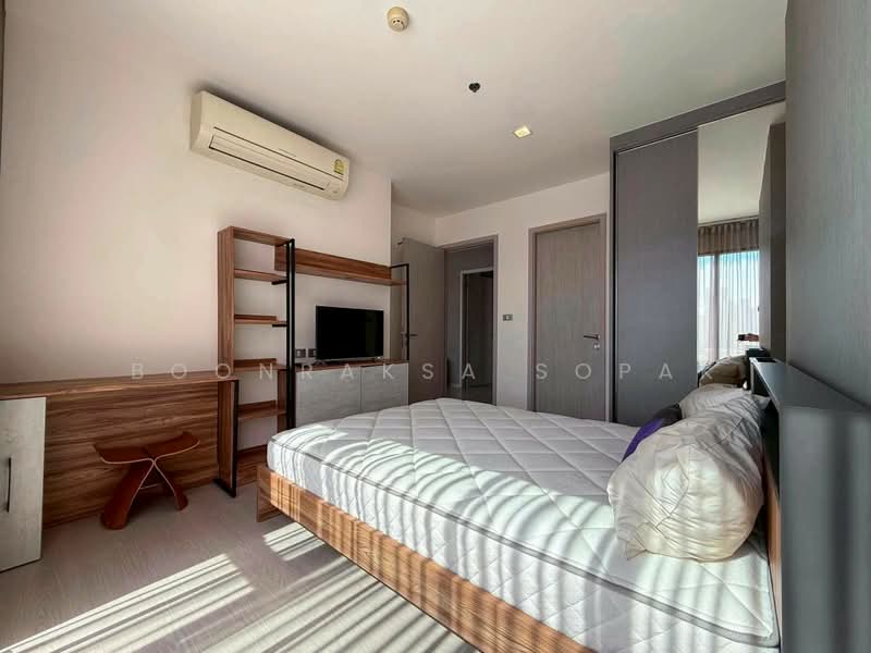 Rhythm Sukhumvit 36-38, Bangkok, 55 Soi Sukhumvit 36, Sukhumvit Road, Phra Kanong, Khlong Toei, Bangkok, 2 Bedrooms, 75 sqm, Condo For Rent, by Boonraksa Sopak, 500483053 - DDproperty.com