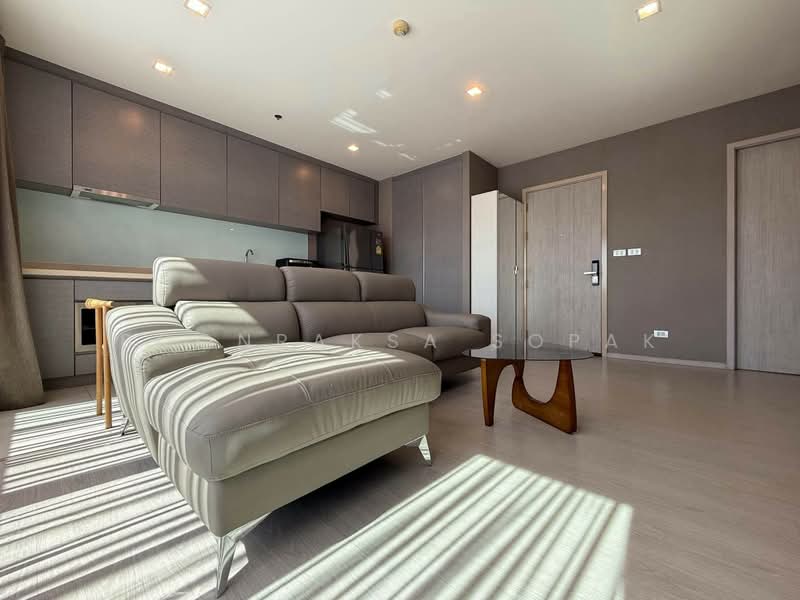 Rhythm Sukhumvit 36-38, Bangkok, 55 Soi Sukhumvit 36, Sukhumvit Road, Phra Kanong, Khlong Toei, Bangkok, 2 Bedrooms, 75 sqm, Condo For Rent, by Boonraksa Sopak, 500483053 - DDproperty.com