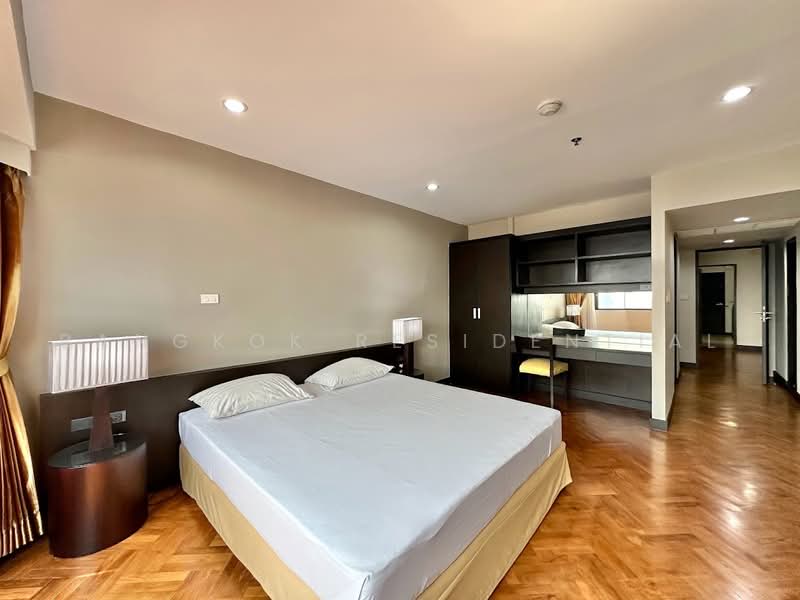 Baan Suanpetch, Bangkok, 18 Soi Sukhumvit 39, Khlong Tan Nua, Watthana, Bangkok, 2 Bedrooms, 135 sqm, Condo For Rent, by Bangkok Residential, 500483059 - DDproperty.com