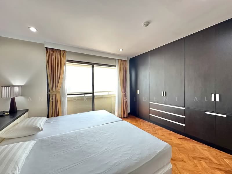 Baan Suanpetch, Bangkok, 18 Soi Sukhumvit 39, Khlong Tan Nua, Watthana, Bangkok, 2 Bedrooms, 135 sqm, Condo For Rent, by Bangkok Residential, 500483059 - DDproperty.com