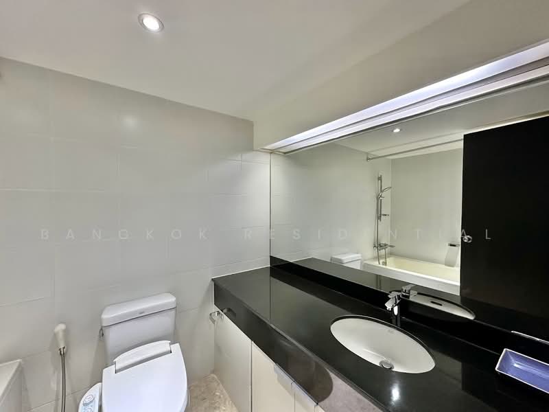 Baan Suanpetch, Bangkok, 18 Soi Sukhumvit 39, Khlong Tan Nua, Watthana, Bangkok, 2 Bedrooms, 135 sqm, Condo For Rent, by Bangkok Residential, 500483059 - DDproperty.com