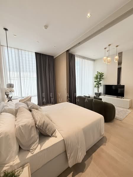 ASHTON Silom, Bangkok, 166 Silom Road, Bang Rak, Bangkok, 1 Bedroom, 50 sqm, Condo For Sale, by Preeyapohn Jatuchai, 500483089 - DDproperty.com