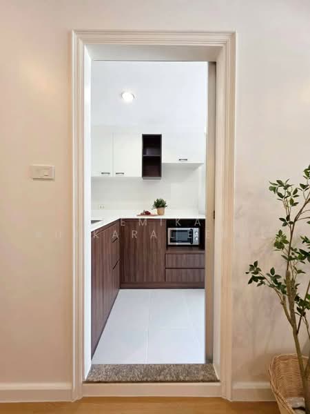 Lumpini Ville Cultural Center, Bangkok, Prachautid Road, Samsen Nok, Huai Khwang, Bangkok, 2 Bedrooms, 61 sqm, Condo For Sale, by Pemika Aukkaraleekul, 500483091 - DDproperty.com