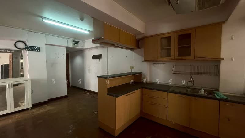 Century Park, Bangkok, 49 22 Vibhavadi-Rangsit Road, Jom Phon, Chatuchak, Bangkok, 2 Bedrooms, 47 sqm, Condo For Sale, by Wittawat Sriwichai, 500483092 - DDproperty.com