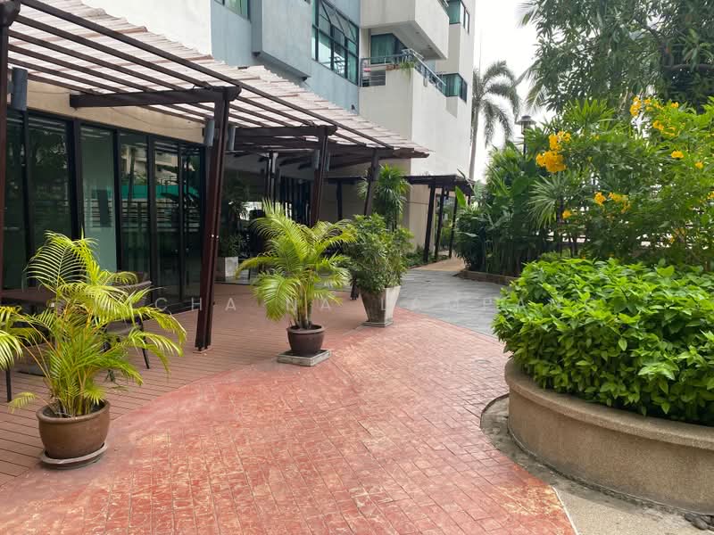 Sathorn Gardens : สาธร การ์เด้นส์, กรุงเทพ, 39 ถนนสาธรใต้, ทุ่งมหาเมฆ, สาทร, กรุงเทพ, 175 ตร.ม., คอนโด ขาย, โดย Nicha Na Lampang, 500483100 - DDproperty.com