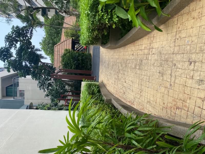 Sathorn Gardens, Bangkok, 39 South Sathorn Road, Thung Maha Mek, Sathon, Bangkok, 3 Bedrooms, 175 sqm, Condo For Sale, by Nicha Na Lampang, 500483100 - DDproperty.com