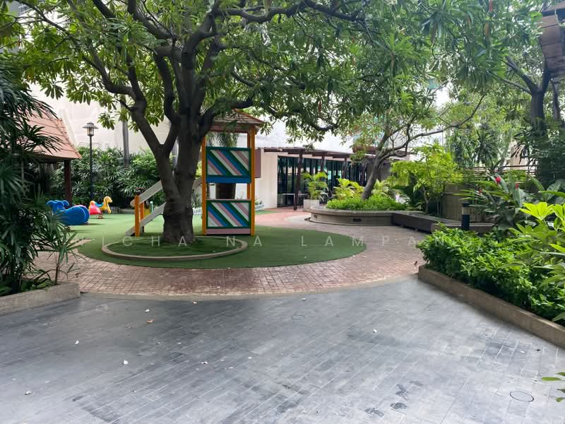 Sathorn Gardens : สาธร การ์เด้นส์, กรุงเทพ, 39 ถนนสาธรใต้, ทุ่งมหาเมฆ, สาทร, กรุงเทพ, 175 ตร.ม., คอนโด ขาย, โดย Nicha Na Lampang, 500483100 - DDproperty.com