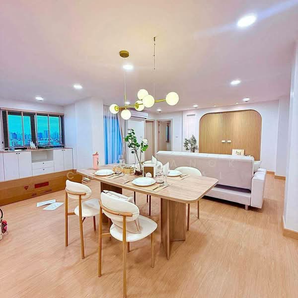 Thippharoek Condominium, Bangkok, 978 Soi Borommaratchachonnani 12, Bang Bamru, Bang Phlat, Bangkok, 2 Bedrooms, 104 sqm, Condo For Sale, by Chekchanok Chuaynual, 500483101 - DDproperty.com